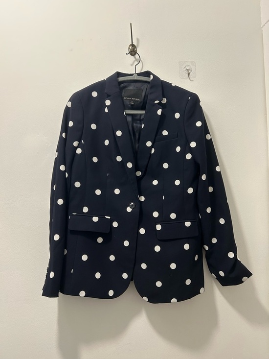 Banana Republic Jackets & Blazers - Banana Republic polka dot blazer size 6